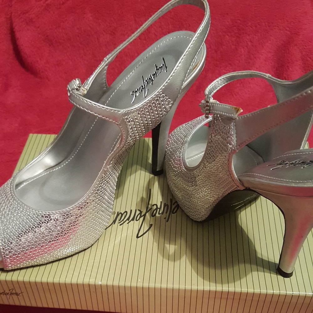 Opened Toe Sequence Heels - image 2